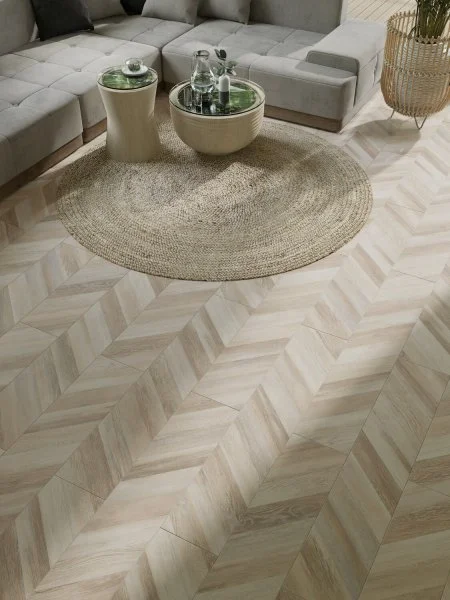 Ламинат Egger PRO 8/33 4V Large Дуб Кестинкорт Шампань правая EPL242F4CR в Томске