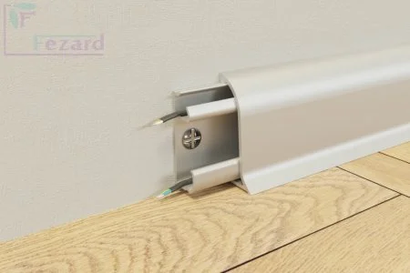 Алюминиевый плинтус Fezard Серебро 43х22х2,5м в Томске