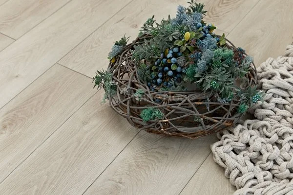 Кварц-виниловая плитка Alpine Floor Premium XL Дуб Белая Ночь ЕСО 7-2, 8 мм. 43 класс в Томске