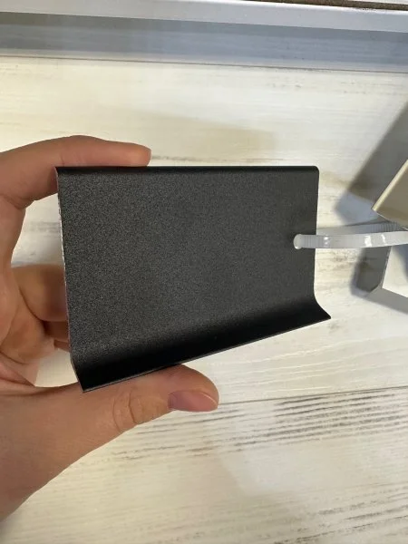 Алюминиевый плинтус Bonkeel ПЛ80 515л Черный (78,5х11,2х2500мм) в Томске